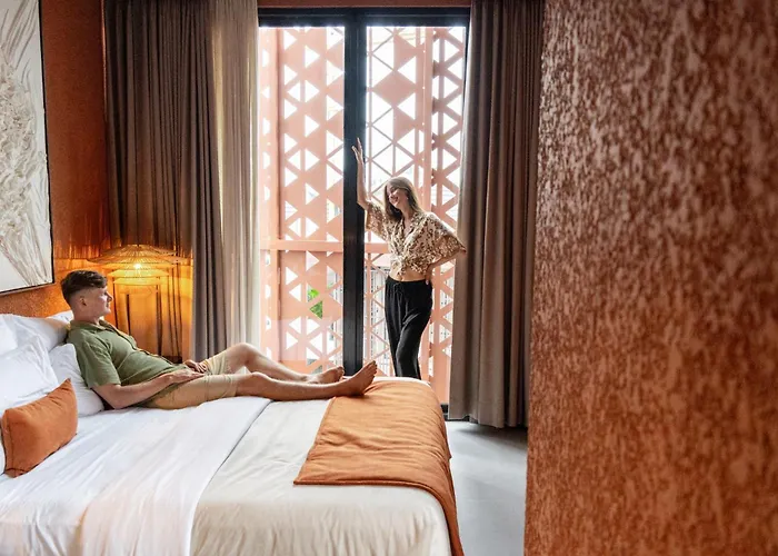 Earth By Ini Vie Hospitality Villa *